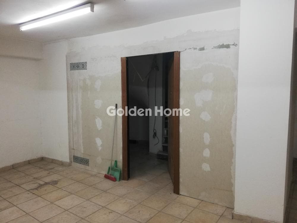 Αποθήκη στην Πλατεία Ηρώων, Ιστορικό Κέντρο — Φωτογραφία 16 από 17
