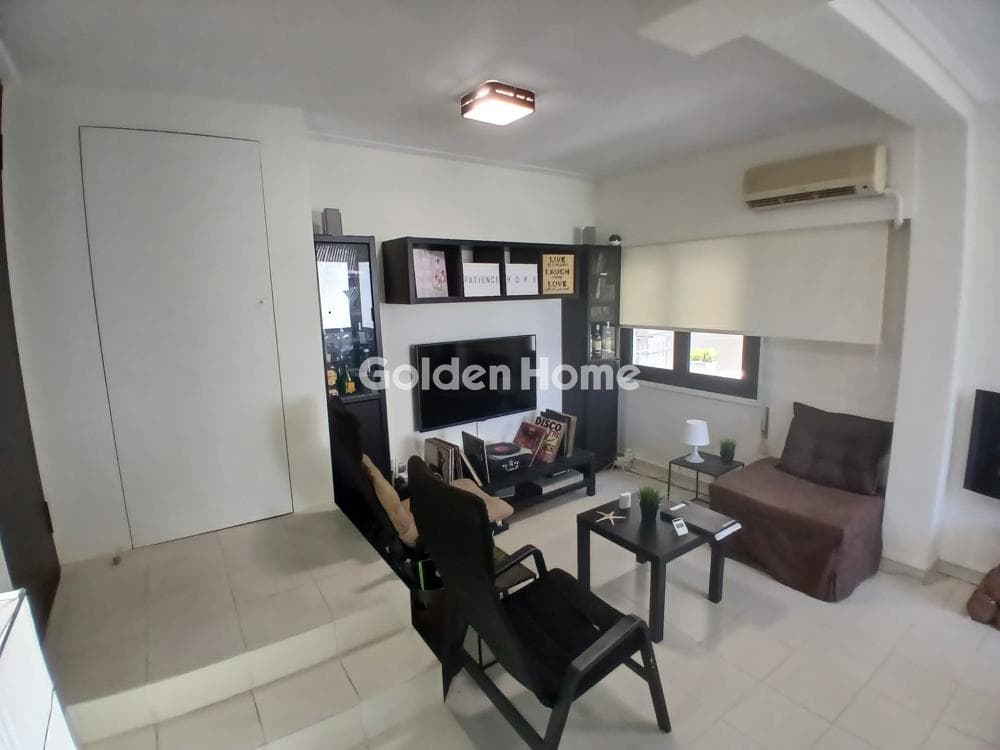 Apartment in Pirnari, Glyfada — Photo 1 of 14