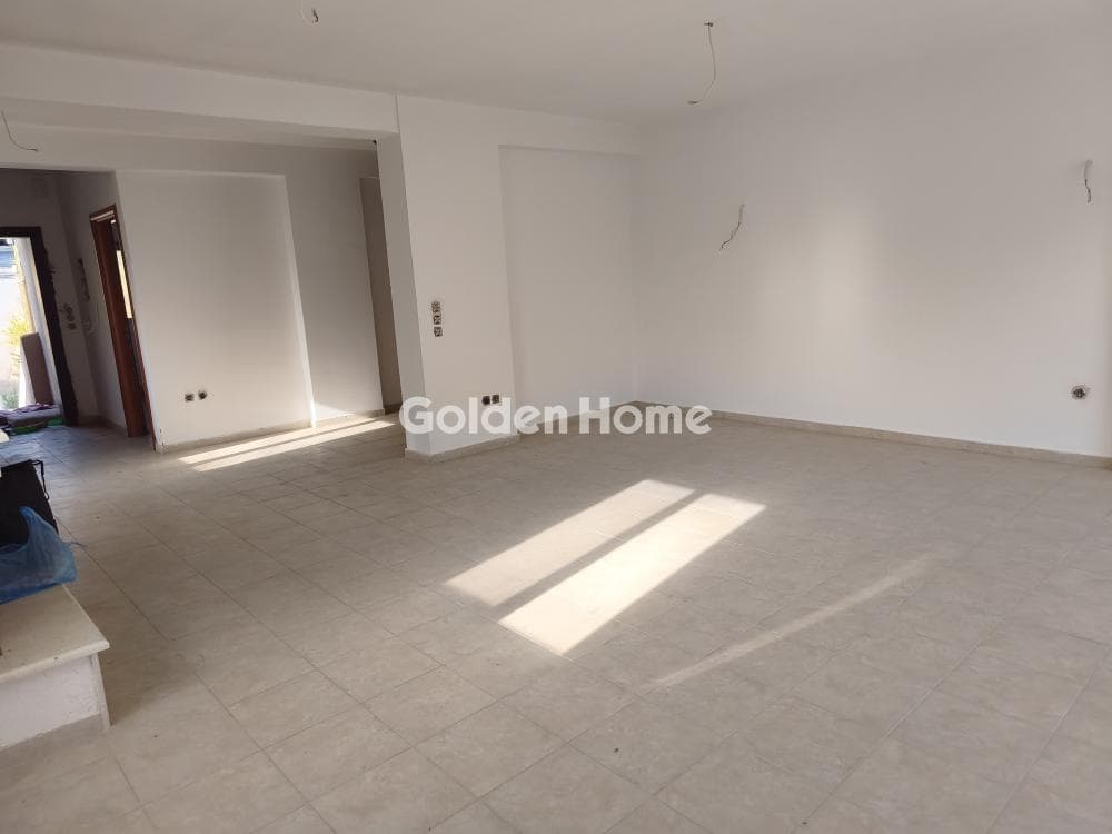 Apartment in Nea Olimpia, Kamatero — Photo 3 of 12