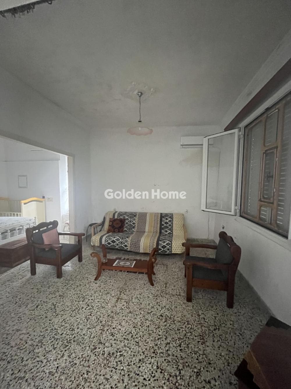 House in Kantrianika, Patra — Photo 1 of 12
