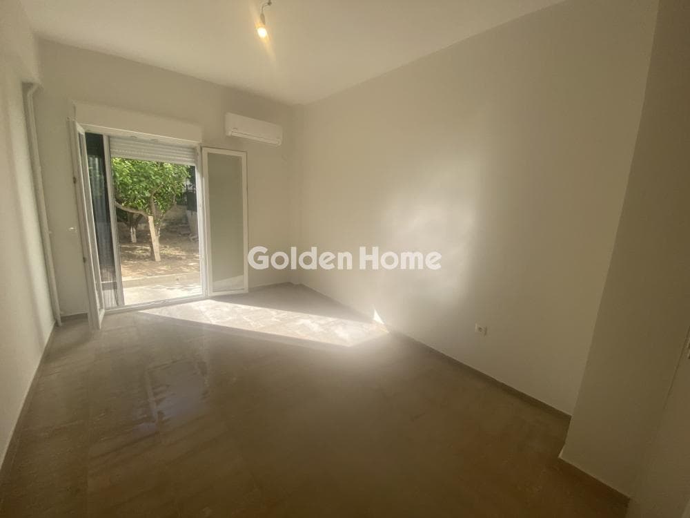 Apartment in Panepistimioupoli, Zografou — Photo 2 of 26