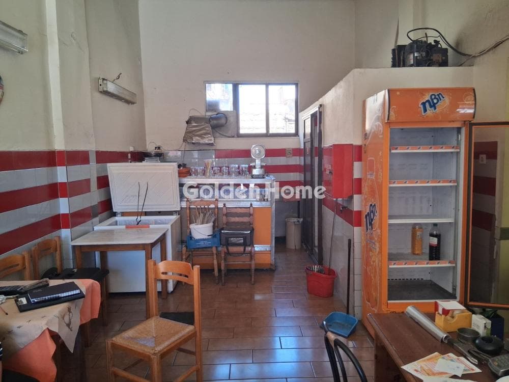 Κατάστημα στην Κοπή, Δραπετσώνα — Φωτογραφία 2 από 2