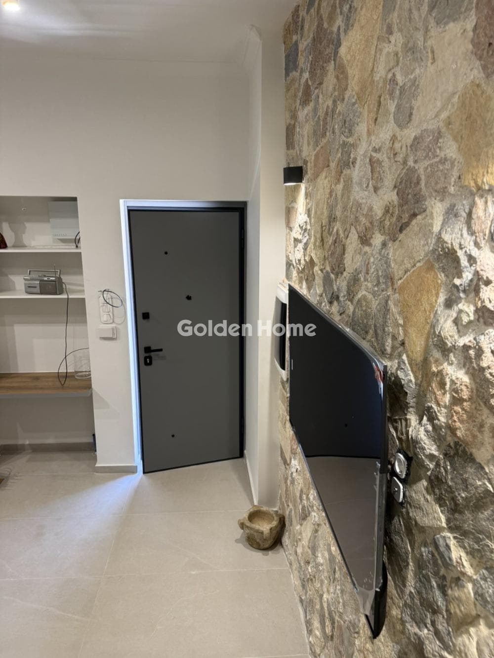 Apartment in Zoodochos Pigi, Vironas — Photo 3 of 12