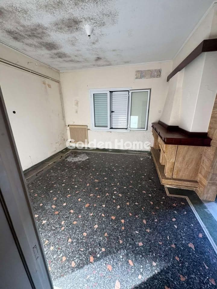 House in Mirtea, Chaidari — Photo 1 of 7