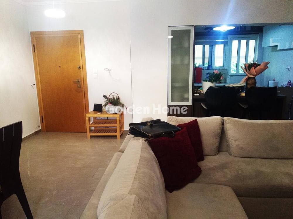Apartment in Center, Ilion — Photo 7 of 12