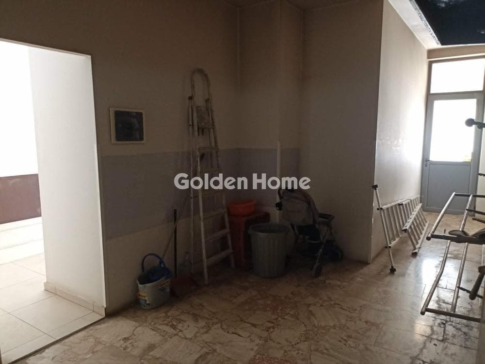 Retail Store in Astythea, Chaidari — Photo 3 of 6