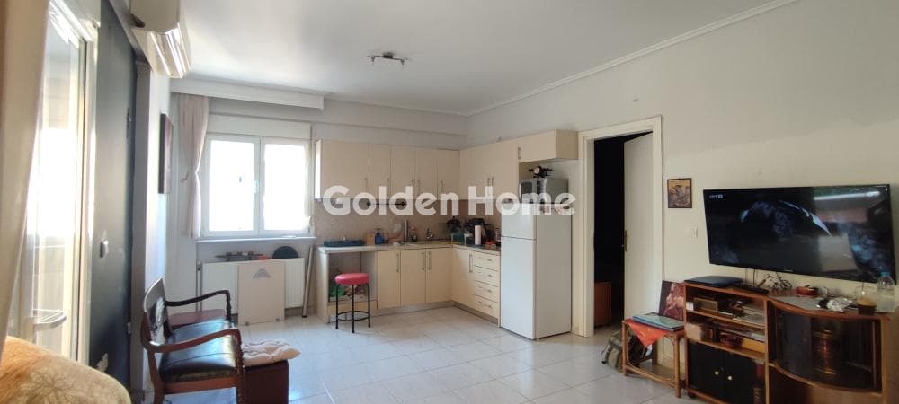 Apartment in Center, Evosmos — Photo 2 of 23