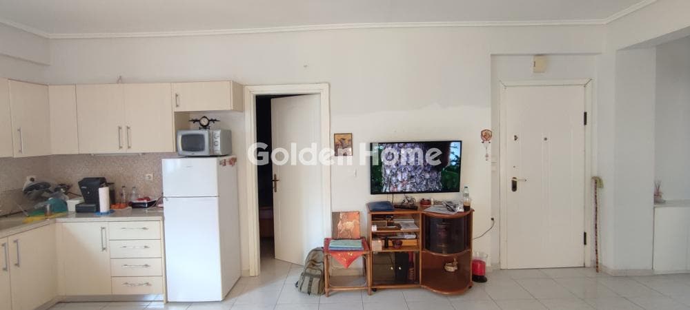 Apartment in Center, Evosmos — Photo 3 of 23