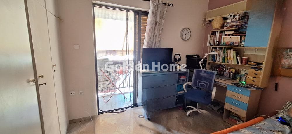 Apartment in Evaggelistria, Nikaia — Photo 11 of 13