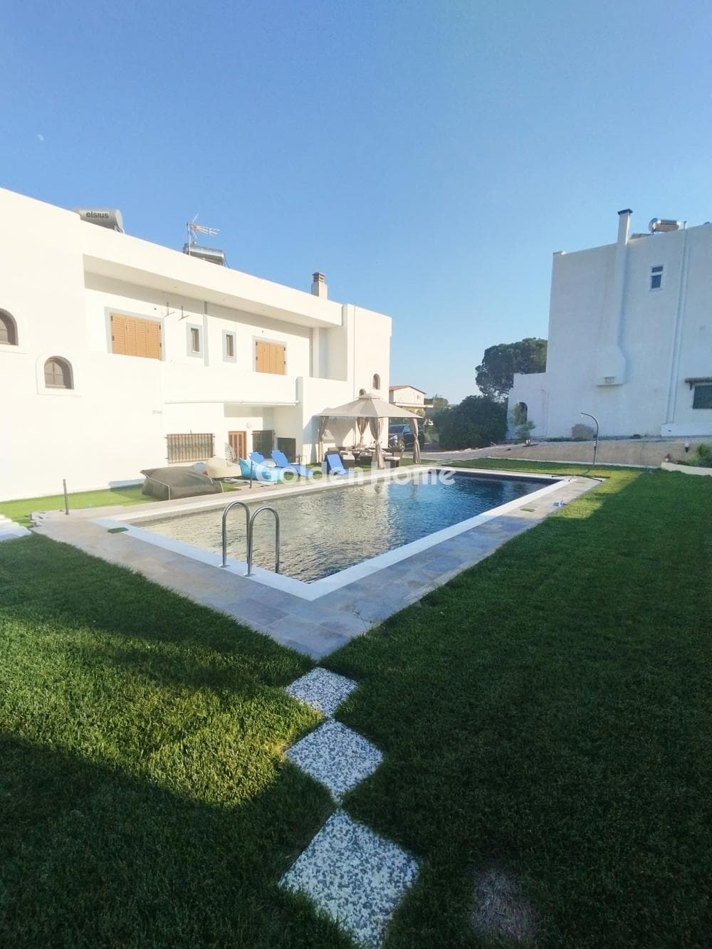 Apartment in Elaionas, Anavissos — Photo 1 of 13