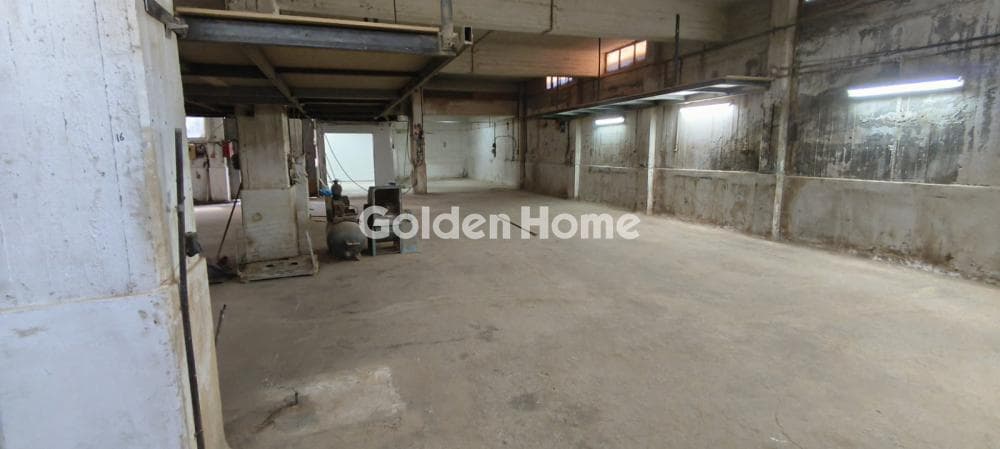Warehouse in Radiofonia, Ilion — Photo 2 of 9