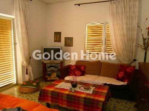 House in Galazia akti, Kalivia Thorikou — Photo 5 of 12