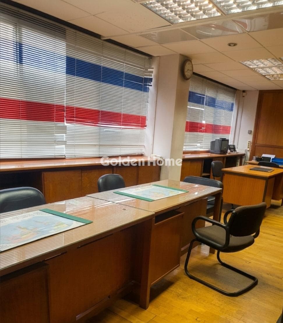 Office in Terpsithea, Piraeus — Photo 7 of 11
