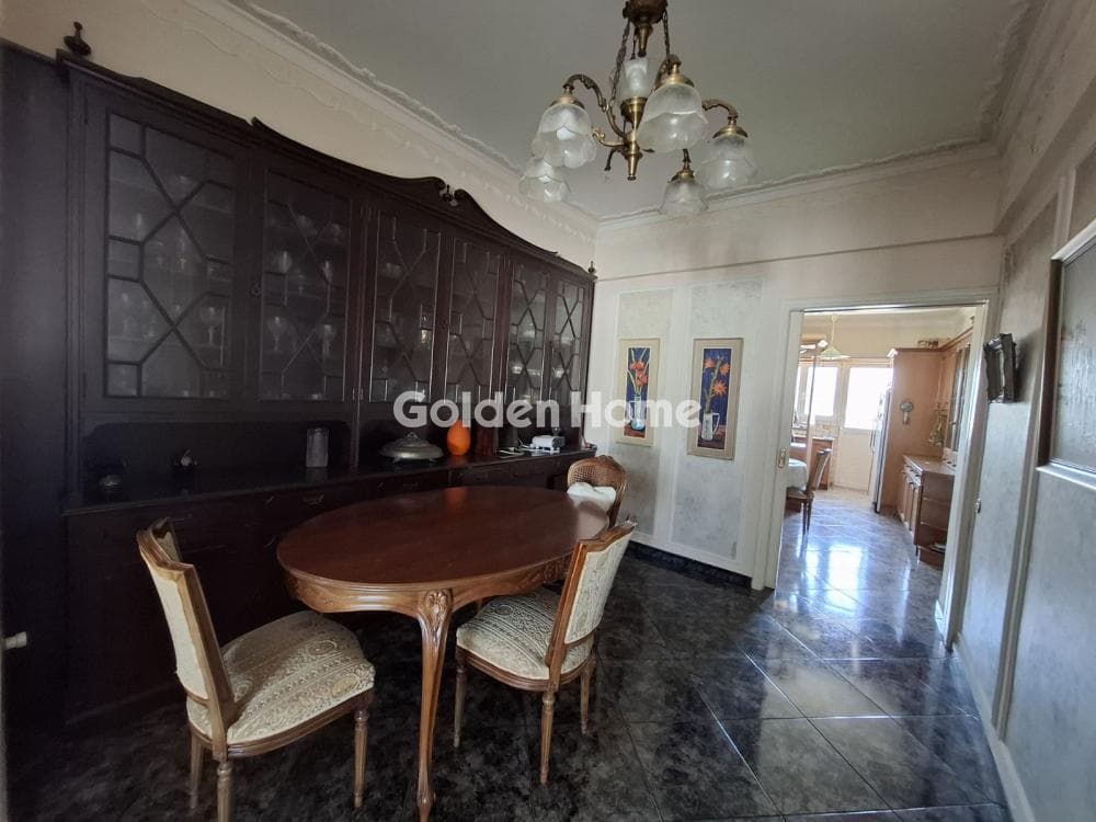 Apartment in Tzitzifies, Moschato — Photo 5 of 26