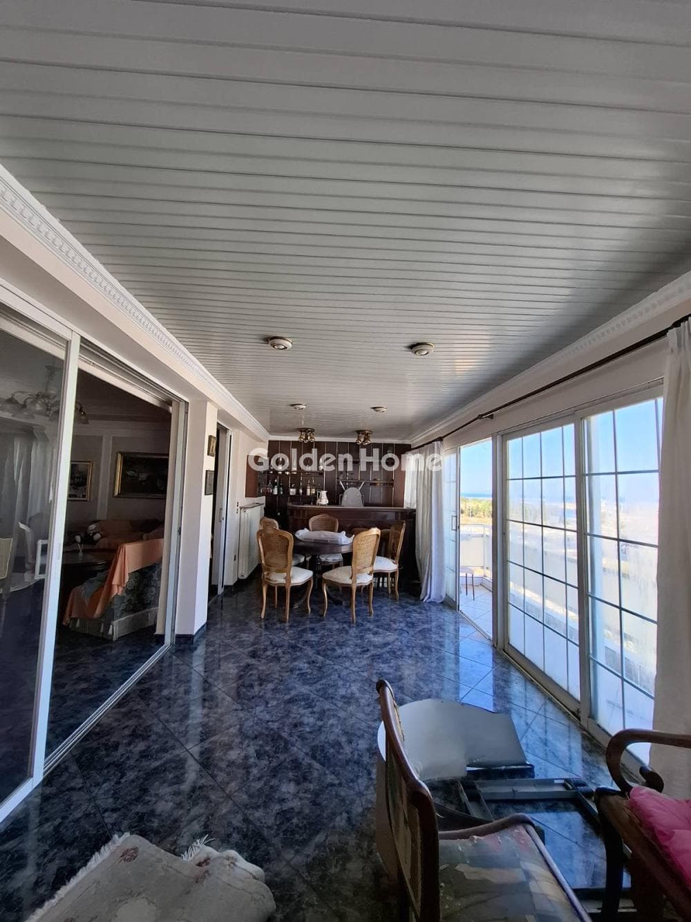 Apartment in Tzitzifies, Moschato — Photo 6 of 26