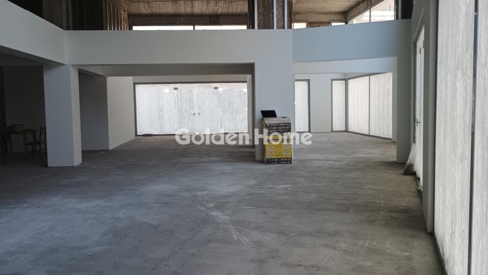 Κατάστημα στην Δενδροπόταμος, Μενεμένη — Φωτογραφία 1 από 9