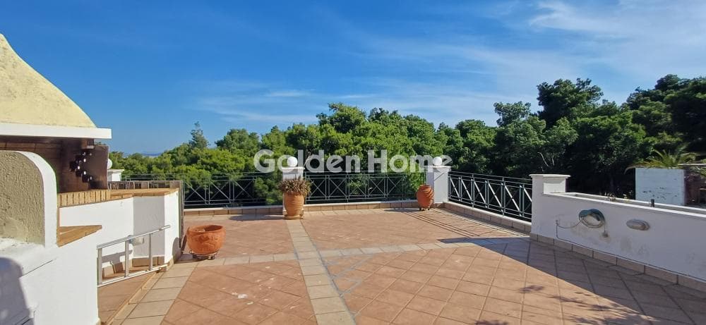 Apartment in Megala Sxoinia A, Acharnes — Photo 1 of 17