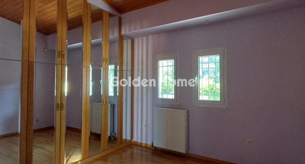 Apartment in Megala Sxoinia A, Acharnes — Photo 13 of 17
