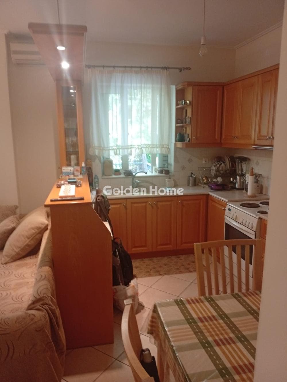 Apartment in Politechnioupoli, Zografou — Photo 3 of 14