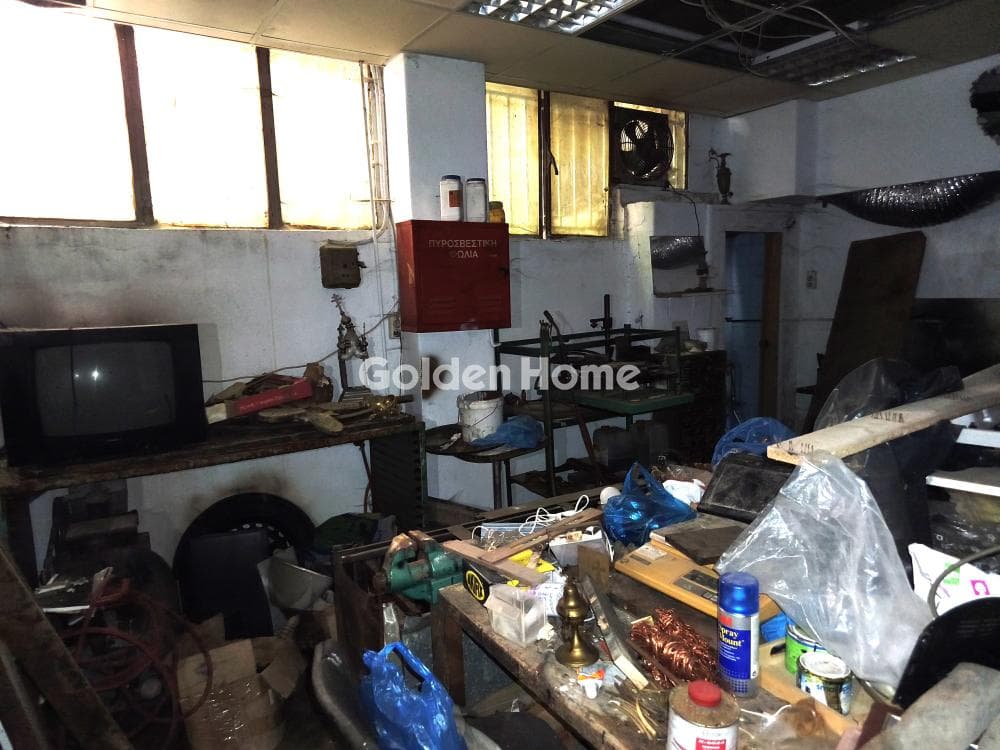 Warehouse in Tsoumba, Agioi Anargiroi — Photo 3 of 6