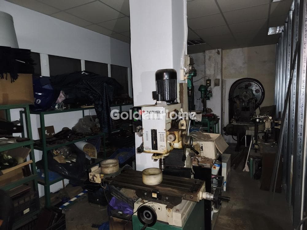 Warehouse in Tsoumba, Agioi Anargiroi — Photo 2 of 6