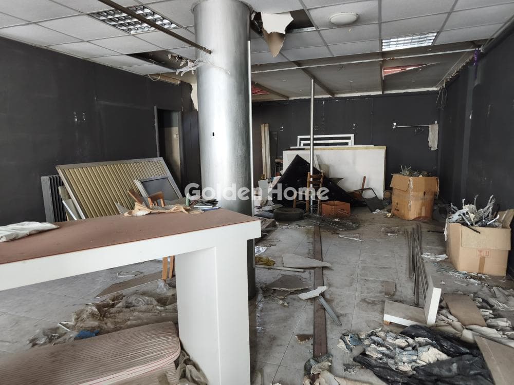Retail Store in Ano Lofos, Peristeri — Photo 3 of 12