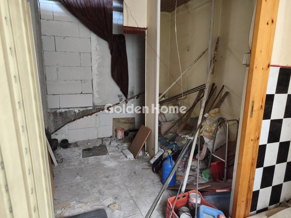 Retail Store in Ano Lofos, Peristeri — Photo 5 of 12