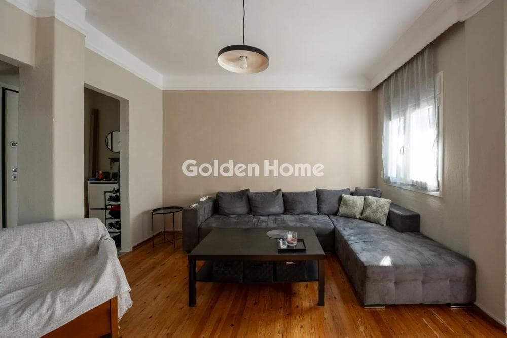 Apartment in Center, Neapoli — Photo 3 of 10