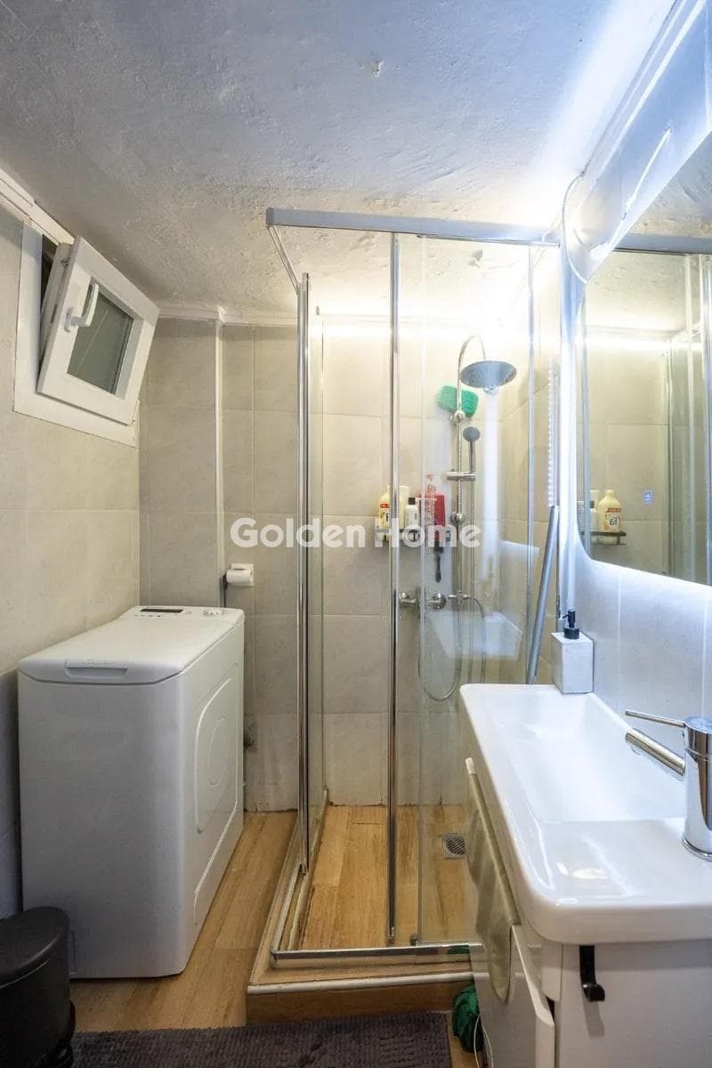 Apartment in Center, Neapoli — Photo 8 of 10