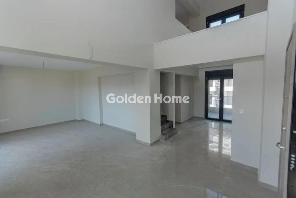Apartment in Nea Politia, Evosmos — Photo 1 of 6
