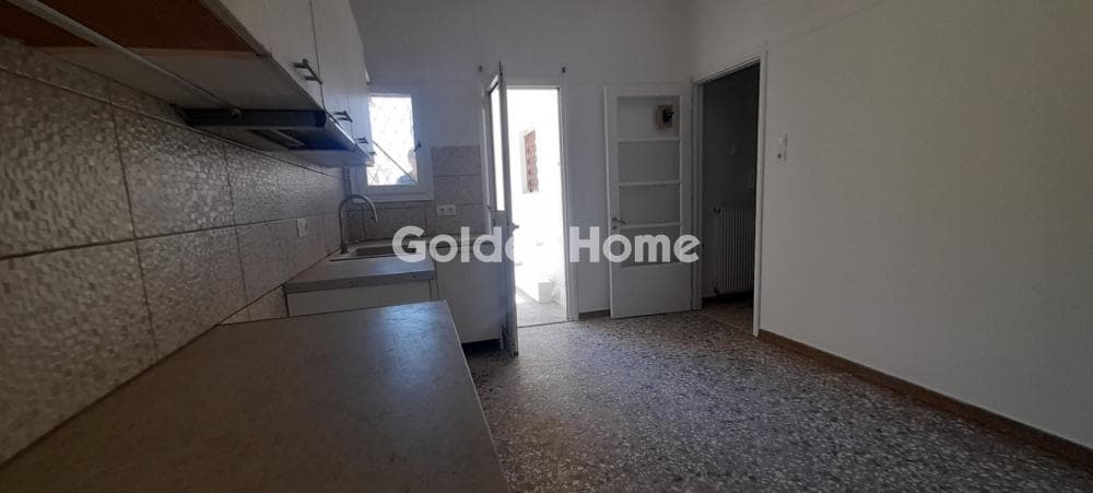 Apartment in Zoodochos Pigi, Vironas — Photo 7 of 11