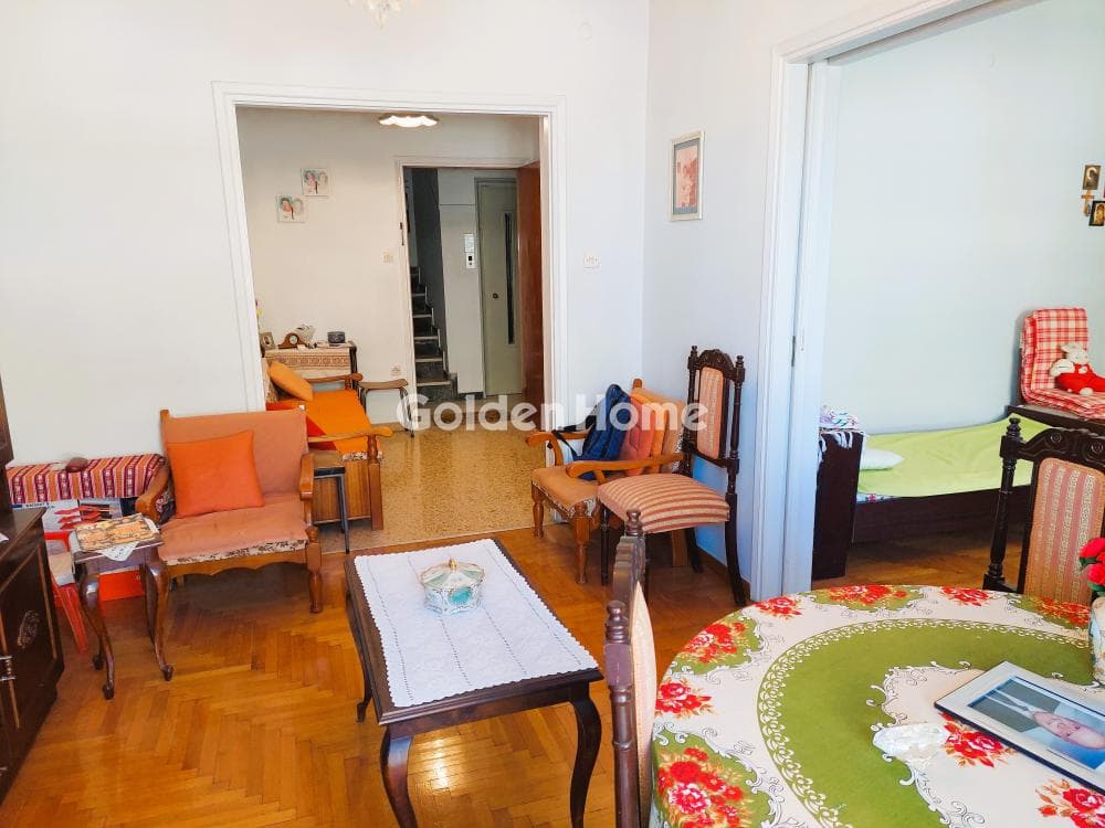 Apartment in Panepistimioupoli, Zografou — Photo 2 of 16