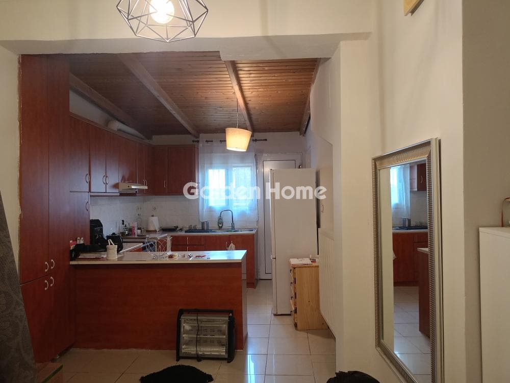 Apartment in Politeknon, Ilion — Photo 1 of 20