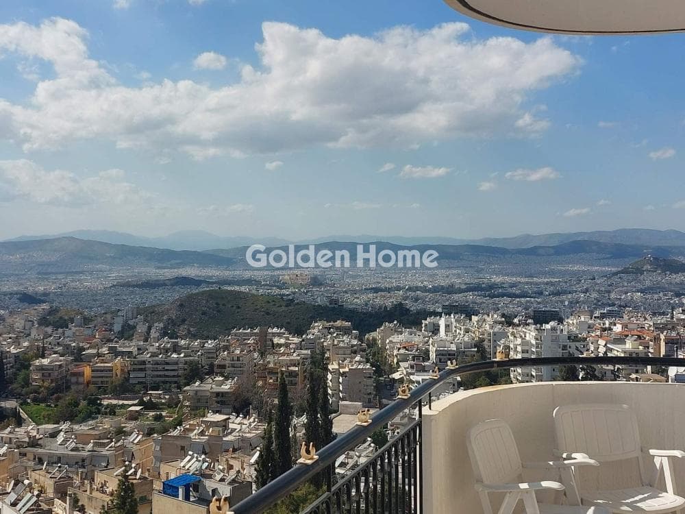 Apartment in Kareas, Vironas — Photo 3 of 19