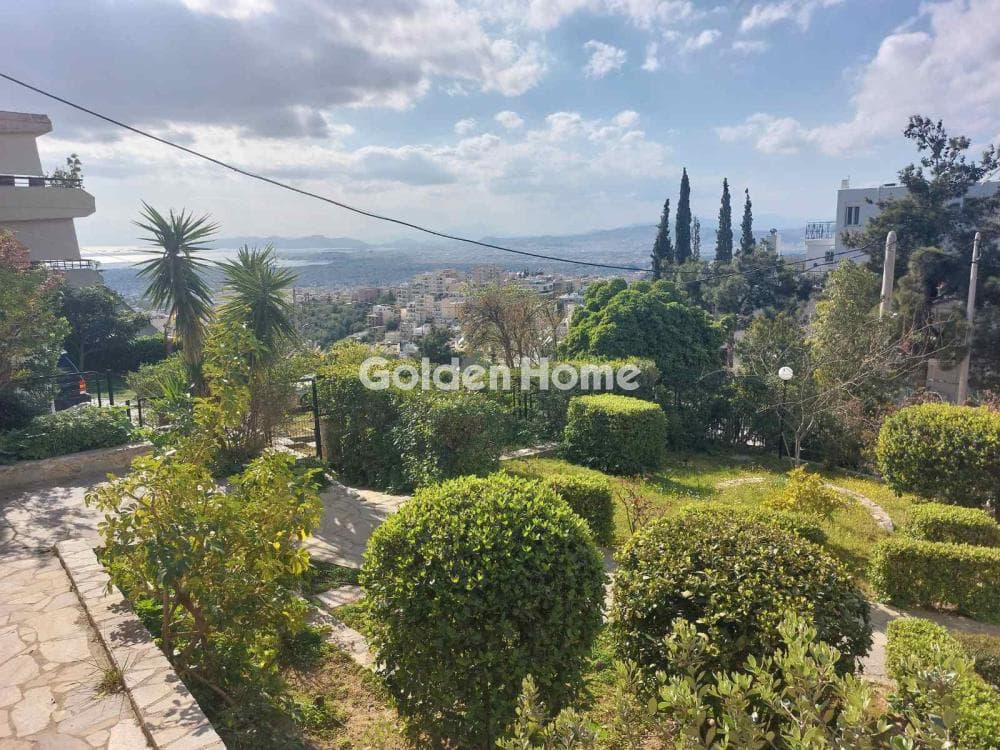 Apartment in Kareas, Vironas — Photo 7 of 19