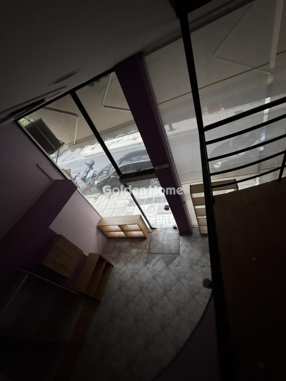 Κατάστημα στην Τουρκοβούνια, Κερατσίνι — Φωτογραφία 19 από 20