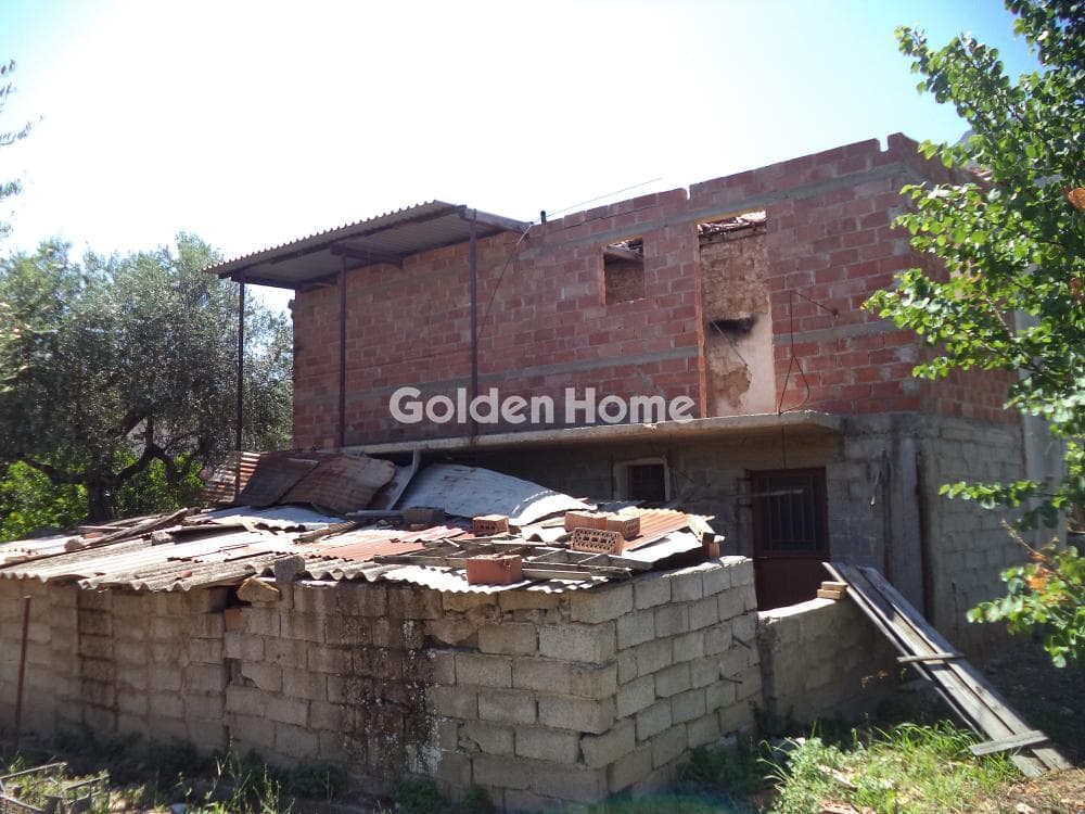 House in Center, Diakopto — Photo 12 of 12