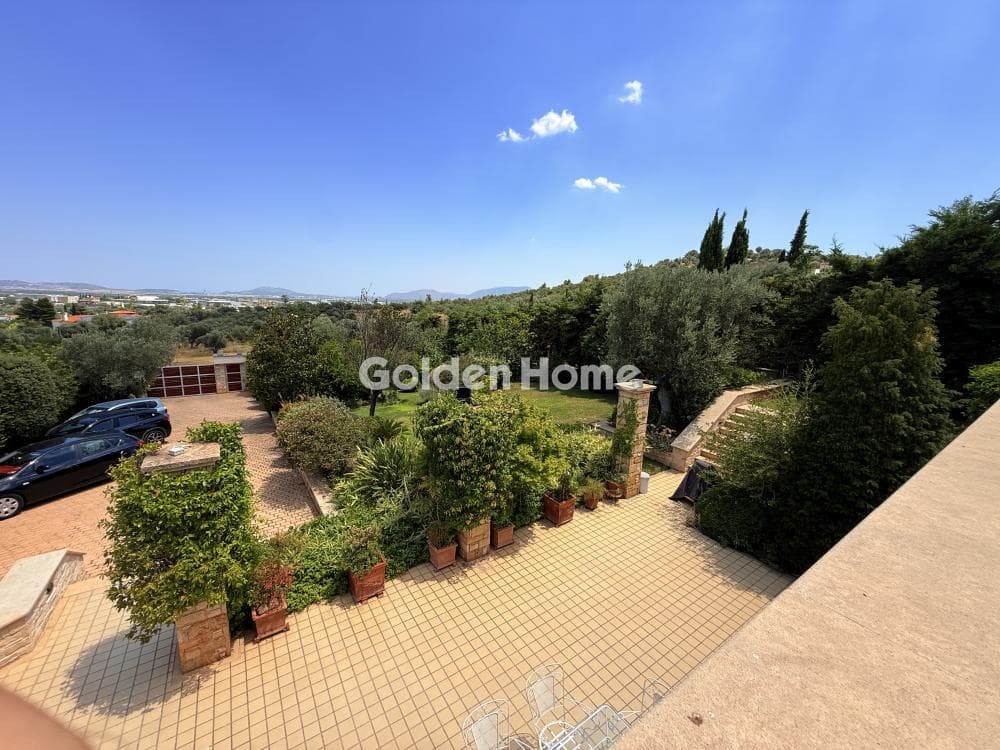 House in Center, Koropi — Photo 12 of 37