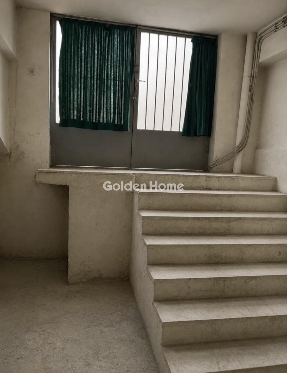 Αποθήκη στην Άγιος Ιωάννης, Νέος Κόσμος — Φωτογραφία 1 από 8