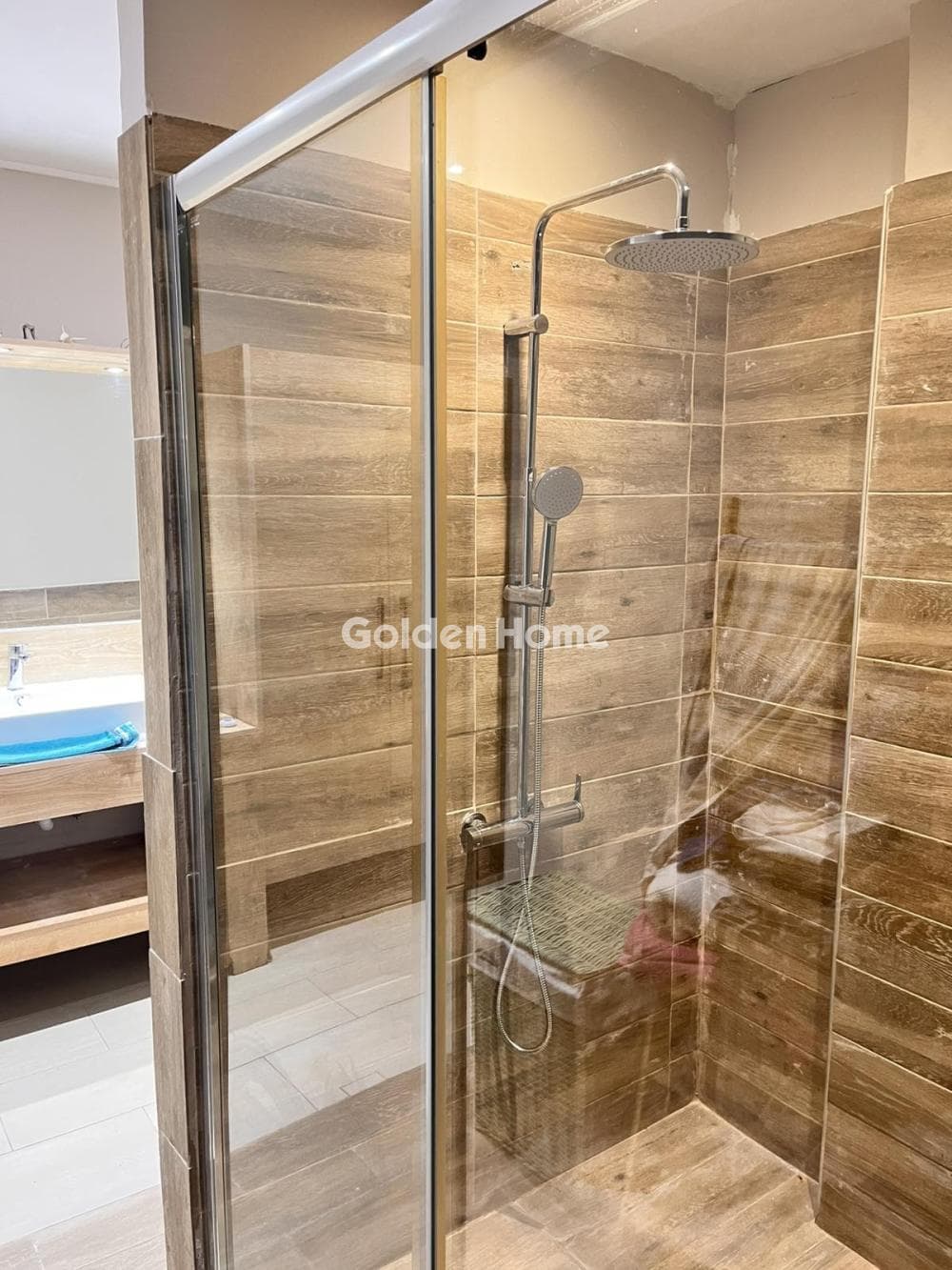 Apartment in Aspra Chomata, Nikaia — Photo 12 of 17