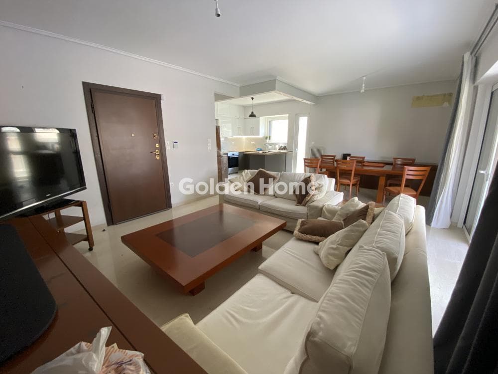 Apartment in Ampelakia, Alimos — Photo 1 of 24