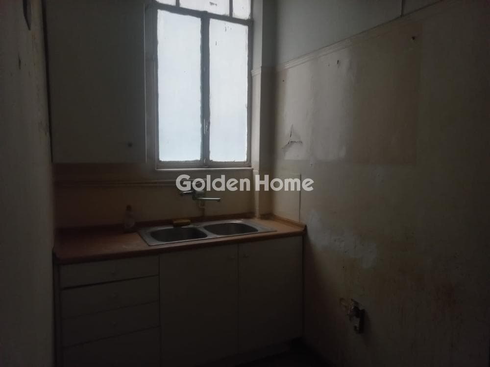Apartment in Kipseli, Kipseli — Photo 11 of 21