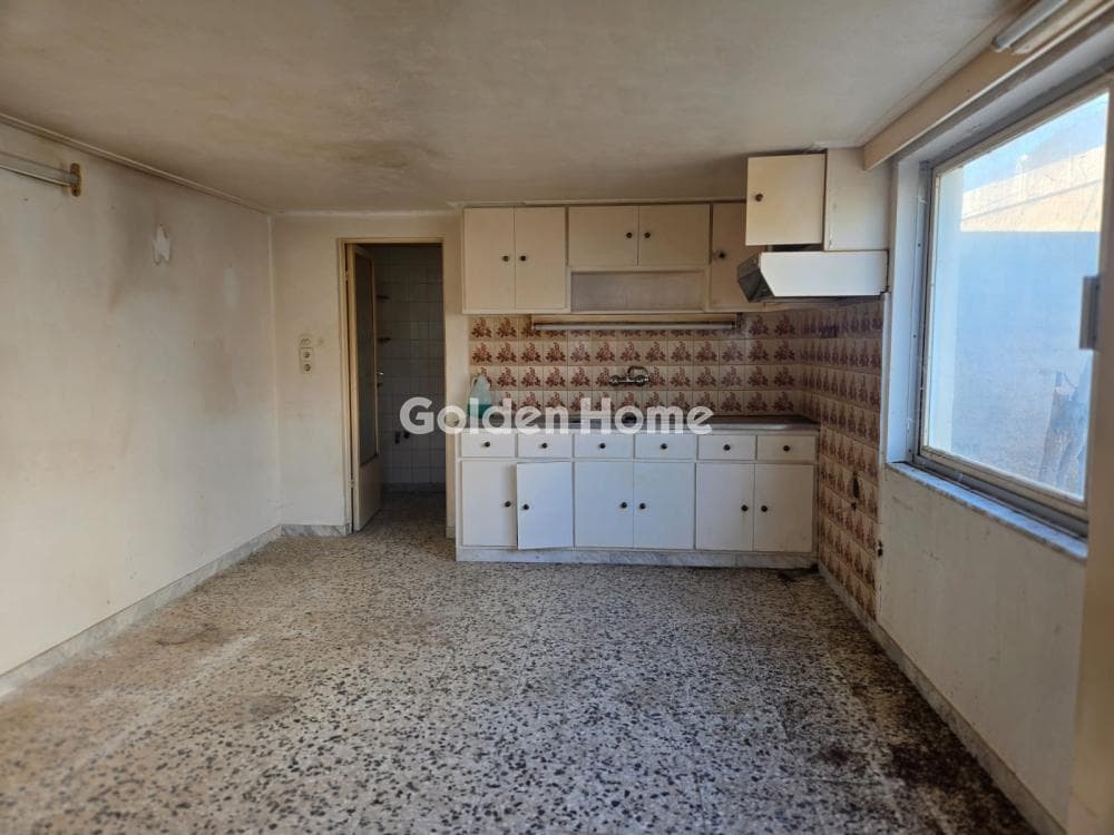 House in Center, Koropi — Photo 10 of 14