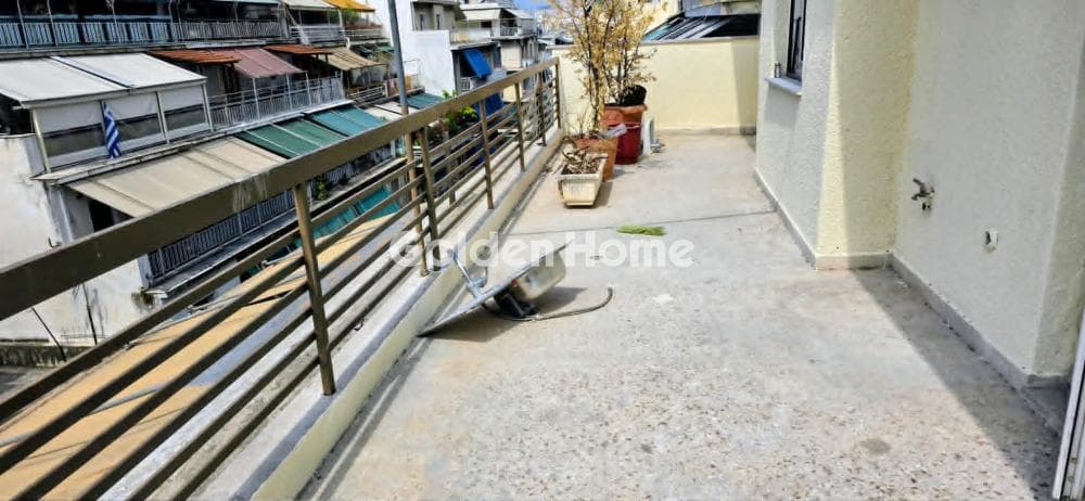 Διαμέρισμα στην Μουσείο, Εξάρχεια - Νεάπολη — Φωτογραφία 1 από 13