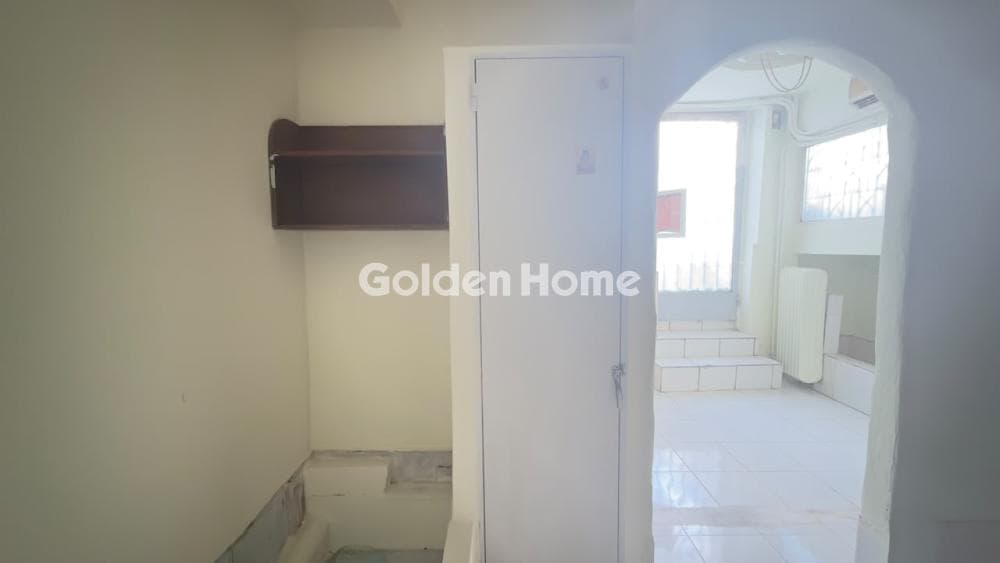 Apartment in Agios Panteleimonas, Patision - Acharnon — Photo 1 of 12