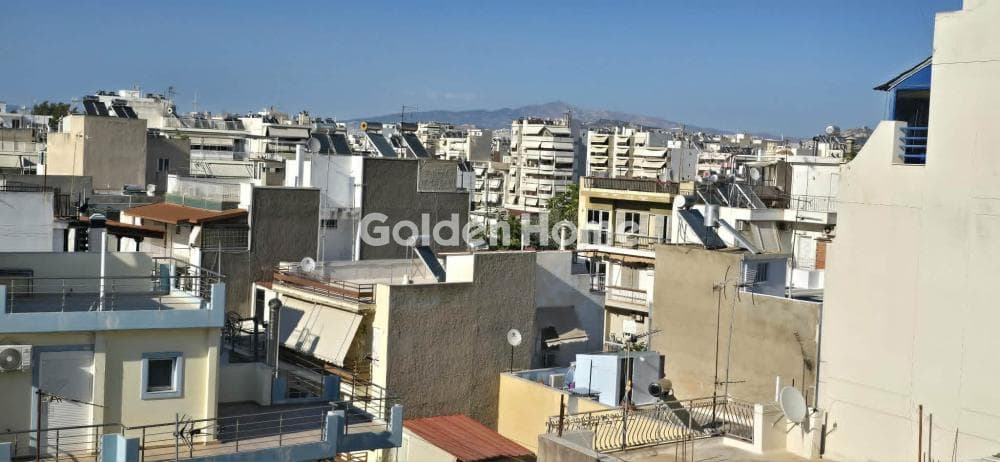 Apartment in Kaminia, Piraeus — Photo 1 of 27