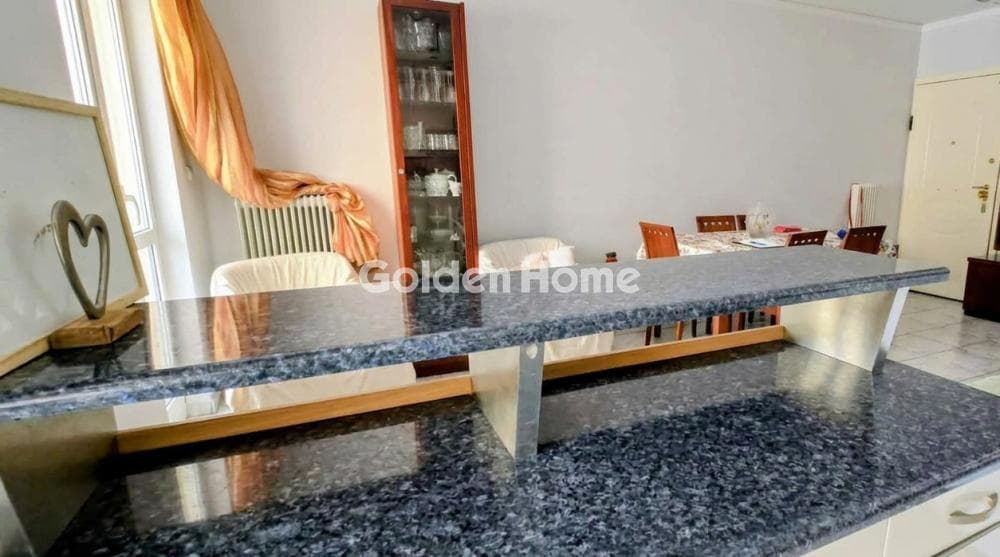 Apartment in Kaminia, Piraeus — Photo 7 of 27
