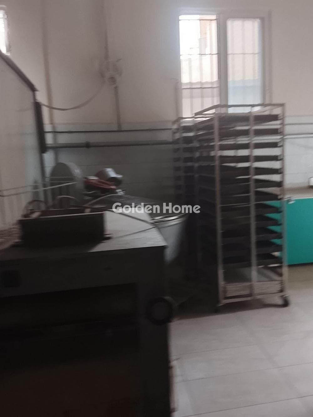 Retail Store in Center, Dafni — Photo 19 of 25