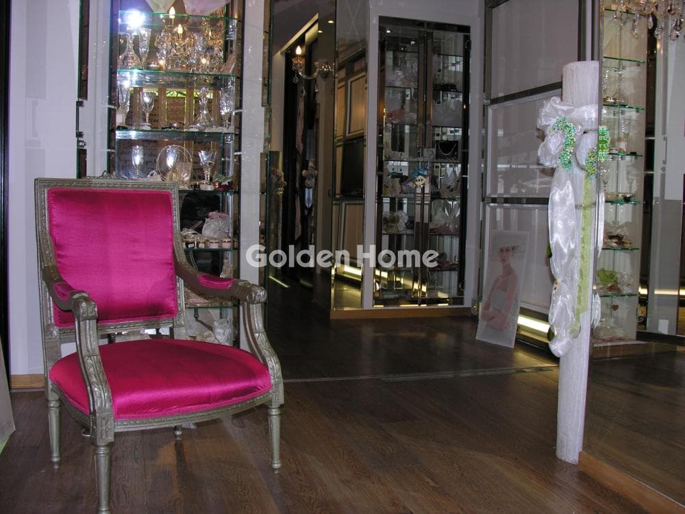 Apartment in akadimia Platonos, Kolonos - Kolokinthous — Photo 1 of 5