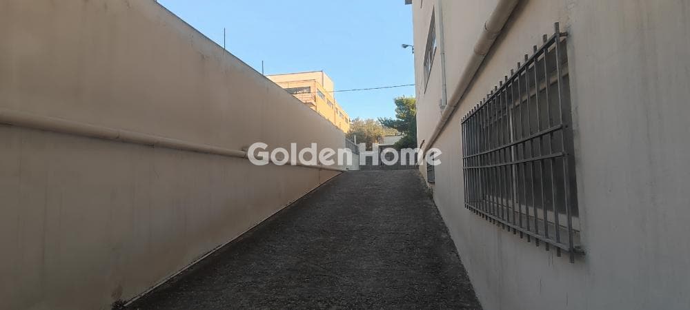 Βιομηχανικός Χώρος στην Σκαραμαγκάς, Χαϊδάρι — Φωτογραφία 4 από 4